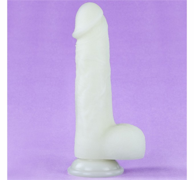 Фаллоимитатор светящийся Lumino Play Silicone Dildo 8.0 Lovetoy