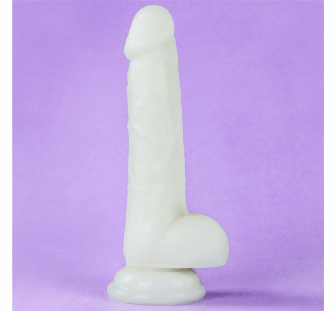 Фаллоимитатор светящийся Lumino Play Silicone Dildo 7.0 Lovetoy