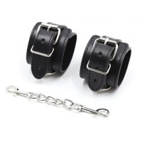 Черные кожаные наножники на цепи с ремешками Bdsm4u Multi-Studded Shackles ZR025
