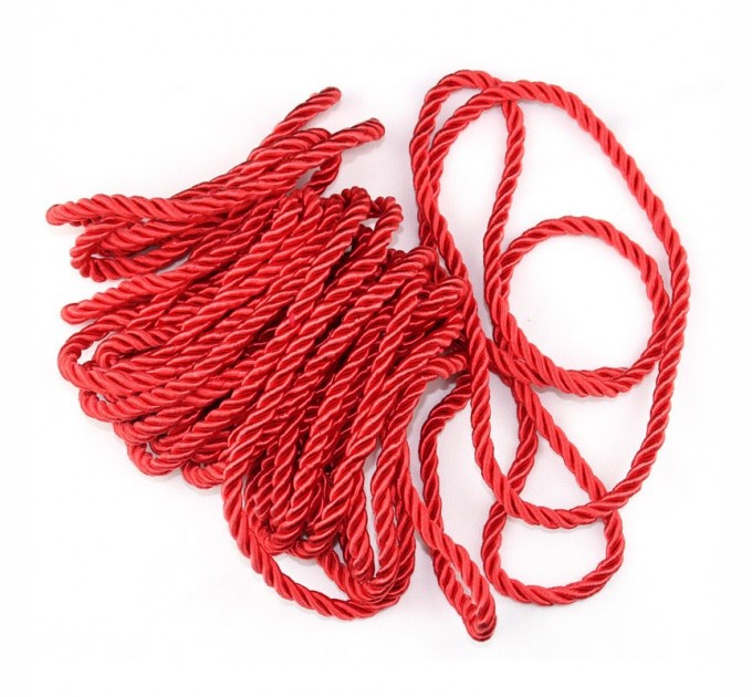 Веревка для связывания Bdsm4u красная шелковая Special Silk Rope 10 метров