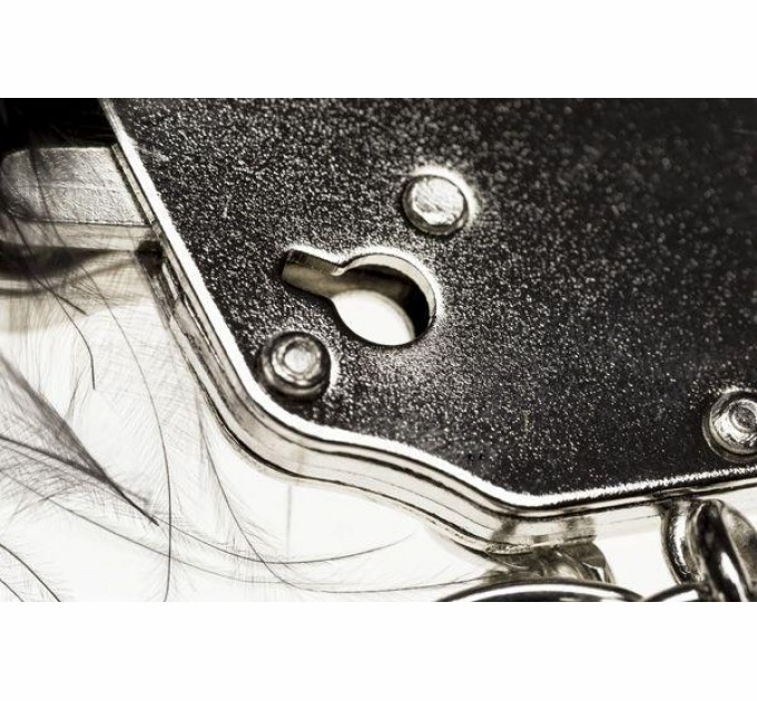 Наручники металлические с черной отделкой Adrien Lastic Handcuffs Black (AD30329)
