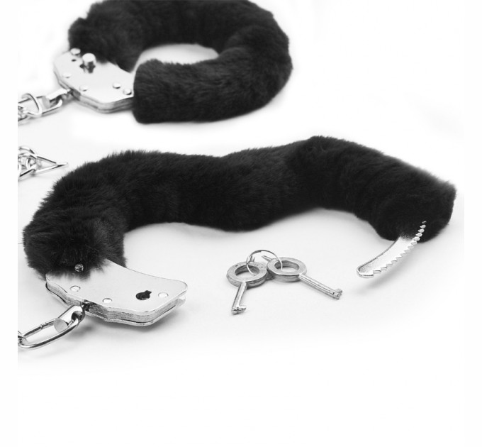 Наножники с черным мехом Lovetoy Fetish Pleasure Fluffy Leg Cuffs