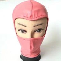 Маска на лицо из искусственной кожи с открытыми глазами розовая Bdsm4u