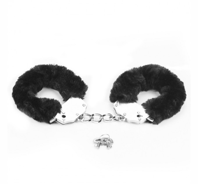 Металлические черные наручники с мехом Lovetoy Fetish Pleasure Fluffy Handcuffs