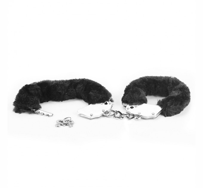 Металлические черные наручники с мехом Lovetoy Fetish Pleasure Fluffy Handcuffs