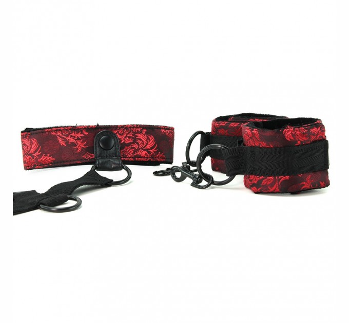 Бондаж с ошейником и наручниками California Exotic Novelties Scandal SE2712-73-3 Черно-красный